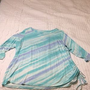 3/4 sleeve, side gathered T